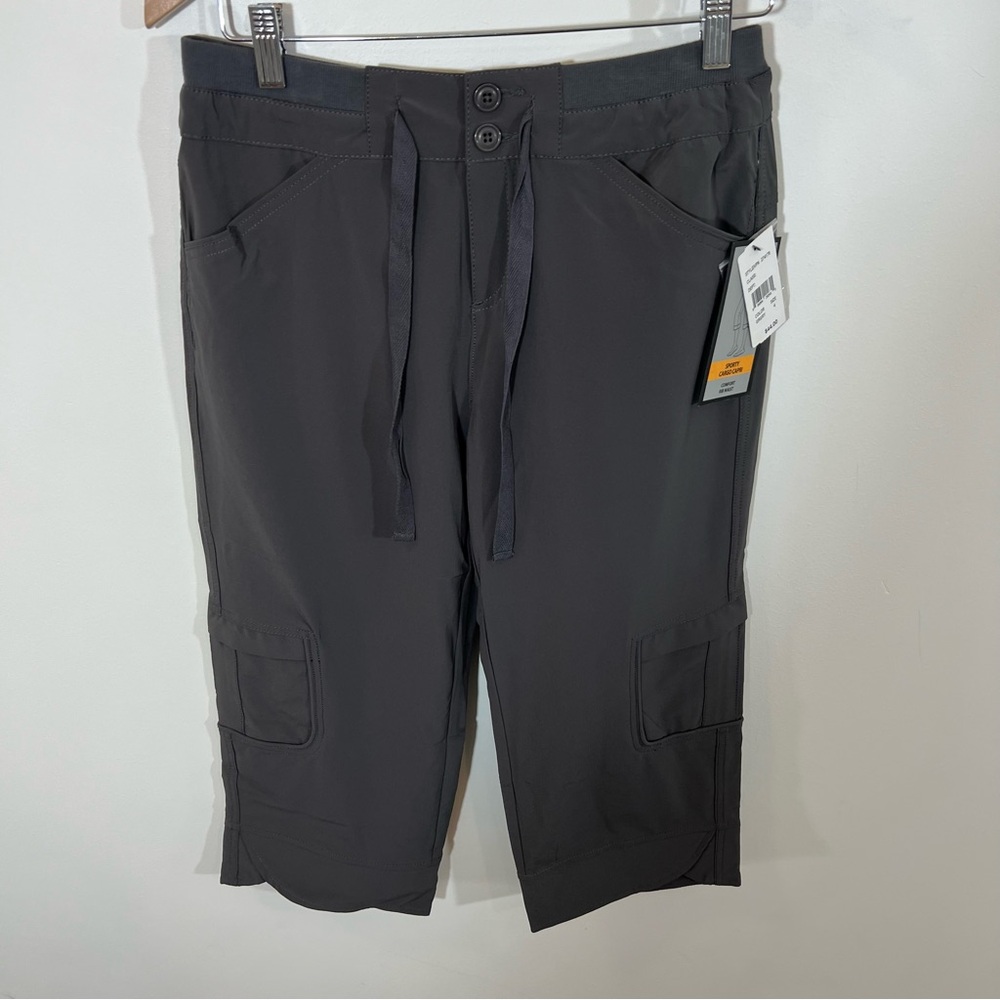 NWT Intro love the fit Sporty Cargo Capri in Gray | Size 4